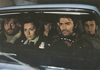 « Vendredi sanglant » (Bloody Friday). Réalisateur Rolf Olsen (1972) Raimund Harmstorf, Daniela Giordano, Gianni Macchia dans « Vendredi sanglant » (Bloody Friday). Directeur Rolf Olsen (1972)