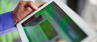 <b>Comunicación: </b> Los avance en el campo de los medios y las tecnologías de la información y comunicación tornan necesaria la comunicación plurilingüe. Muchas páginas web importantes están en alemán. Alemania es el sexto entre 87 países –después de la India, Reino Unido, Estados Unidos, China y Rusia– en la producción de libros. Por lo tanto, el conocimiento del alemán le posibilita un mayor acceso a información.